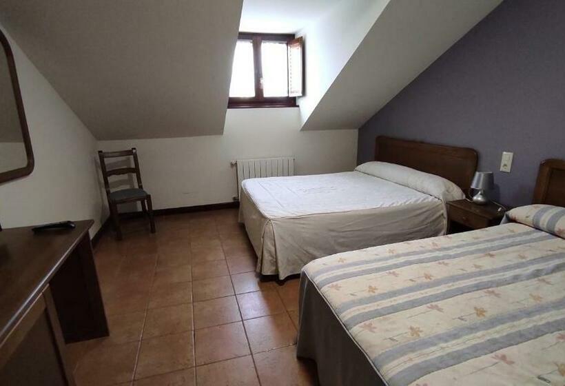 标准三人间, Rincón De Antón