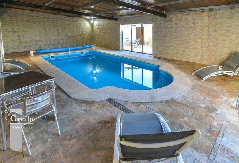 اتاق سوپریور با وان آب گرم, Rural El Castillo