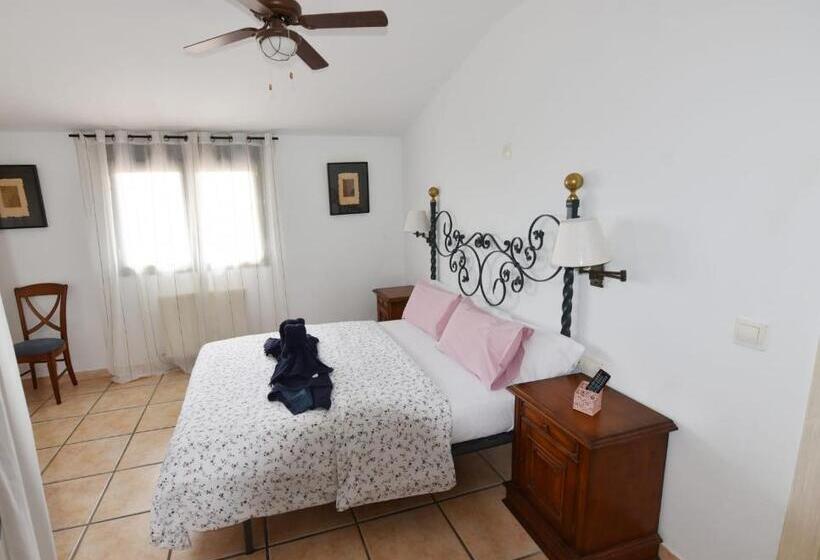 آپارتمان 3 خوابه, Rural El Castillo