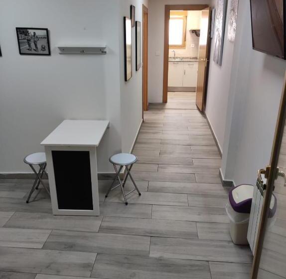 آپارتمان 1 خوابه همکف, Rural El Castillo