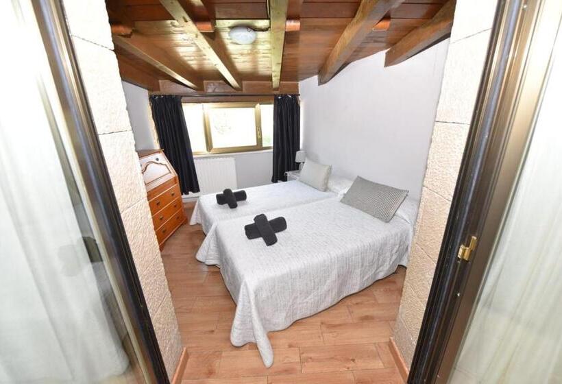 اتاق استاندارد چهار تخته, Rural El Castillo