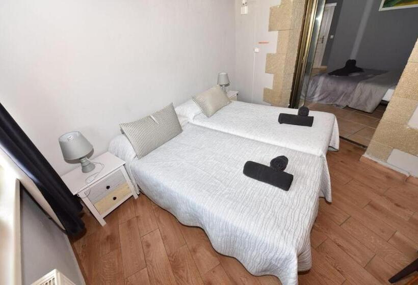 اتاق استاندارد چهار تخته, Rural El Castillo