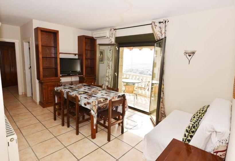 آپارتمان 3 خوابه, Rural El Castillo