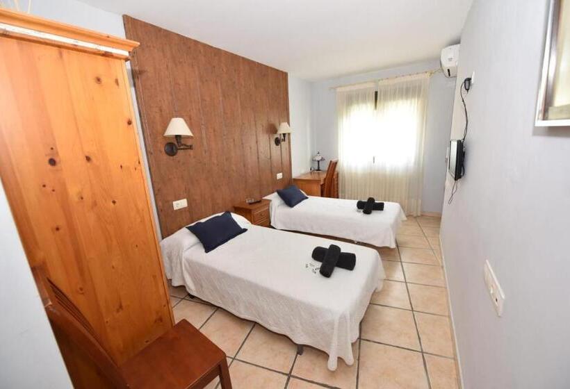 اتاق استاندارد با چشم‌انداز, Rural El Castillo