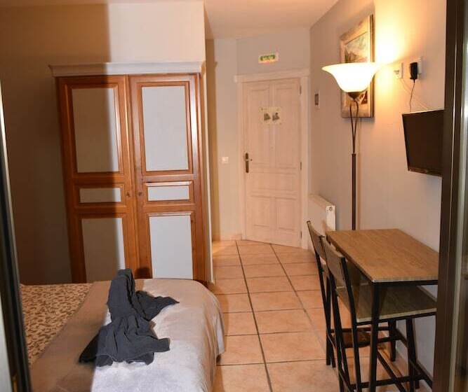 آپارتمان 2 خوابه, Rural El Castillo