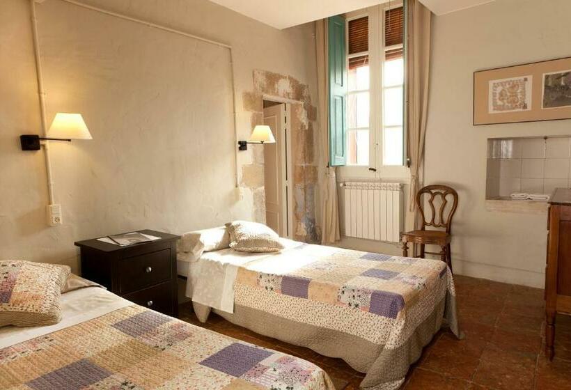 غرفة قياسية ثلاثية, Turisme Rural Mas Masaller