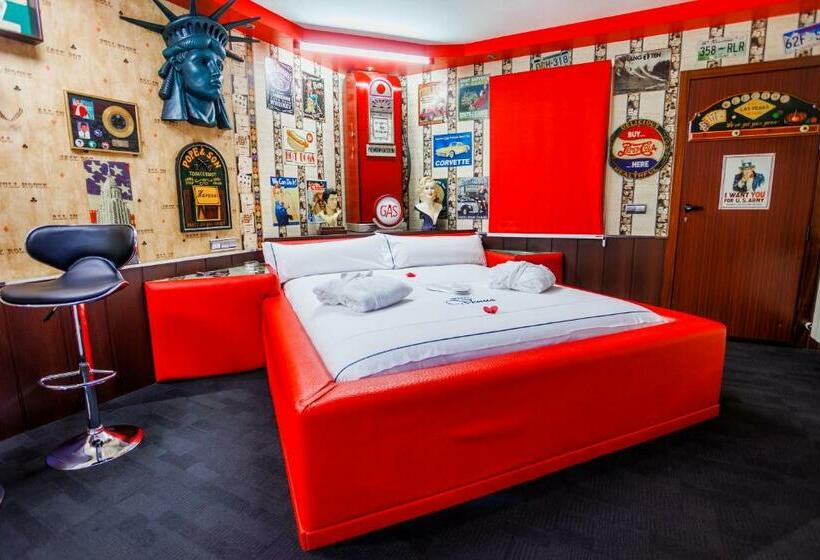 سوییت سوپریور, Motel Venus Pontevedra