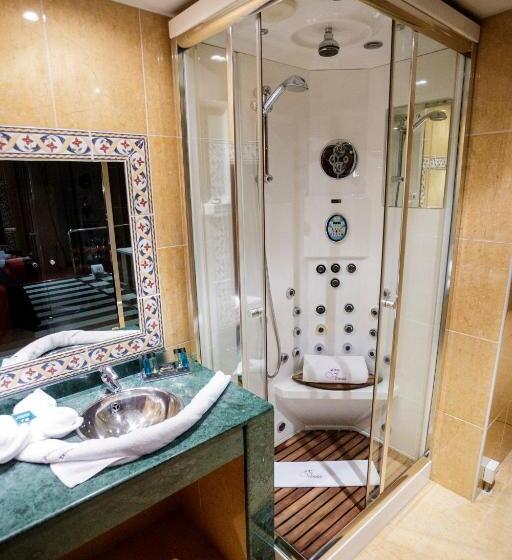 سوئیت با تخت بزرگ, Motel Venus Pontevedra