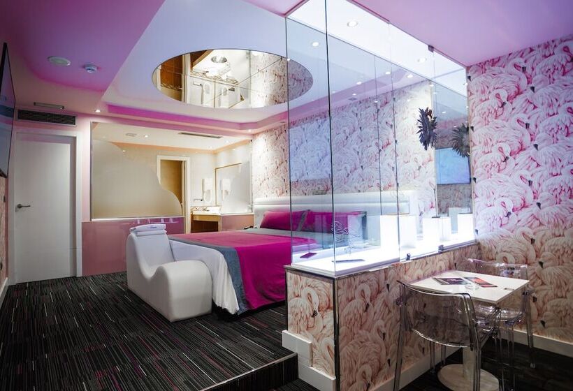 سوئیت با وان آب گرم, Motel Venus Pontevedra