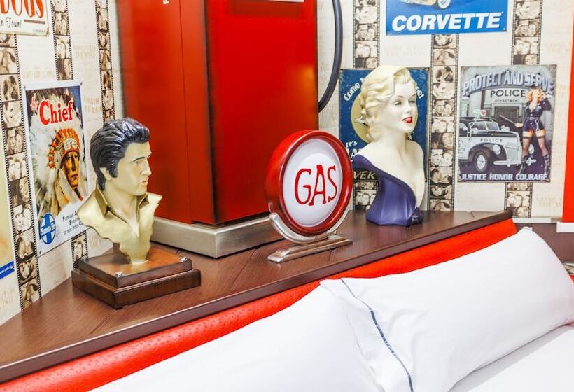 سوییت سوپریور, Motel Venus Pontevedra