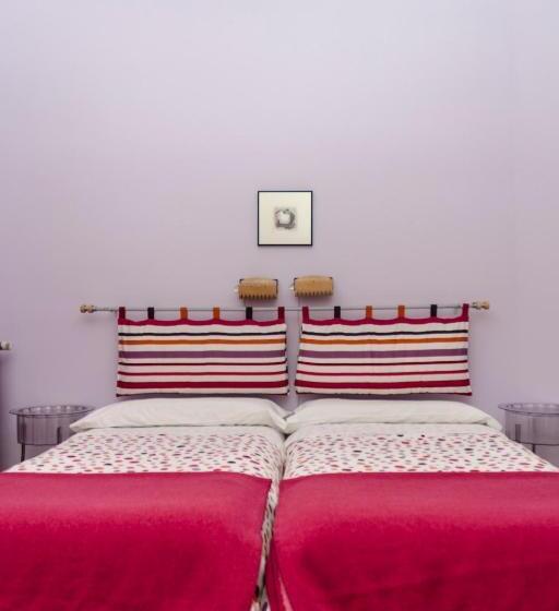 اتاق استاندارد سه نفره, Pensión Blanca B&b
