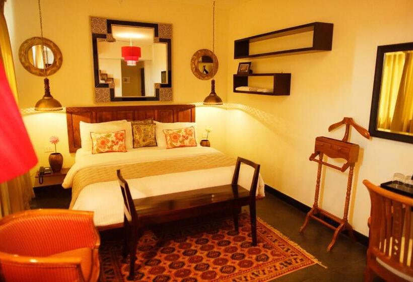 豪华房间, Highnest