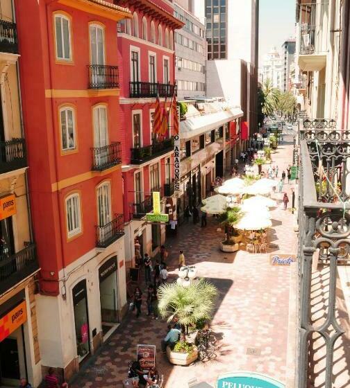 اتاق استاندارد با سرویس بهداشتی مشترک, Kasa Katia Guest House