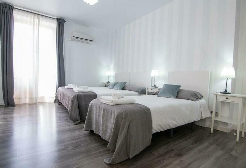 اتاق استاندارد سه نفره, Kasa Katia Guest House