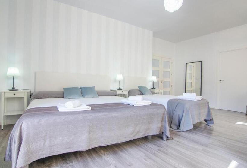 اتاق استاندارد سه نفره, Kasa Katia Guest House