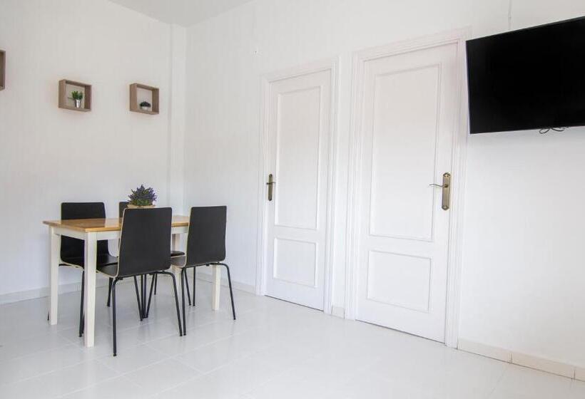 آپارتمان 1 خوابه با تراس, Kasa Katia Guest House