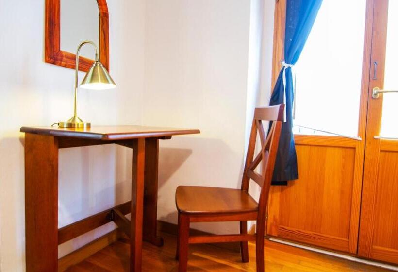 اتاق استاندارد سه نفره, Kasa Katia Guest House