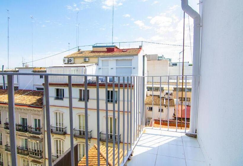 آپارتمان 1 خوابه با تراس, Kasa Katia Guest House