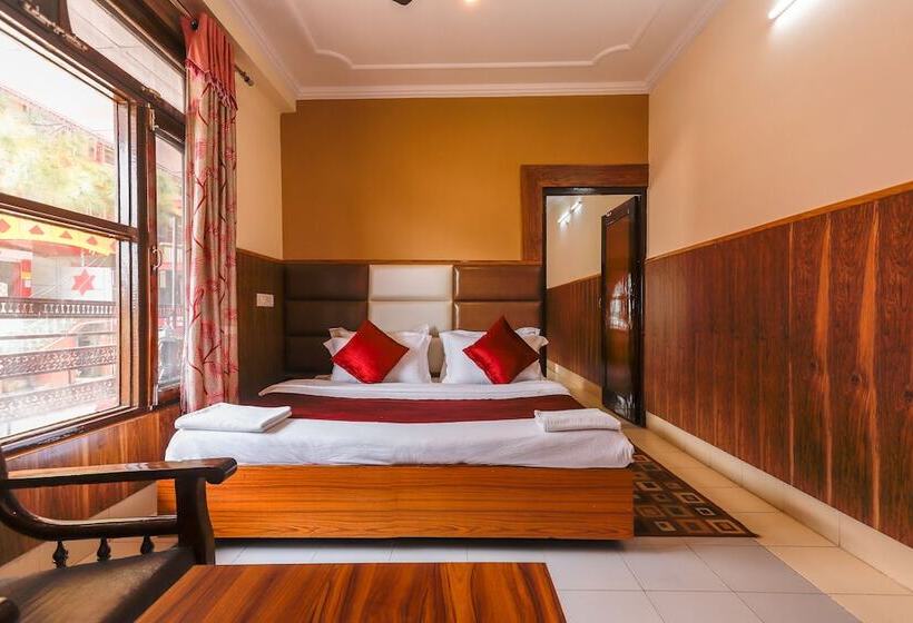 Семейный Номер, Varuni Mcleodganj