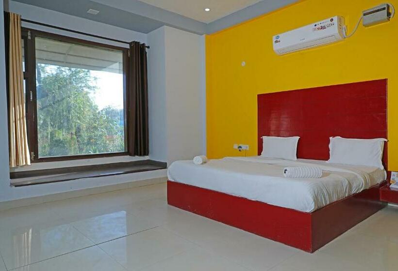 디럭스 룸, Corbett Treat Resort