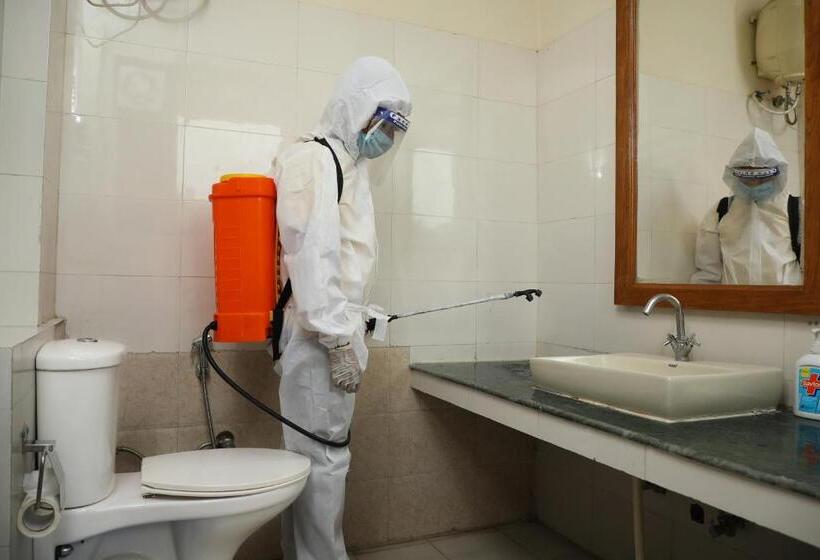 اتاق لوکس, Corbett Treat Resort