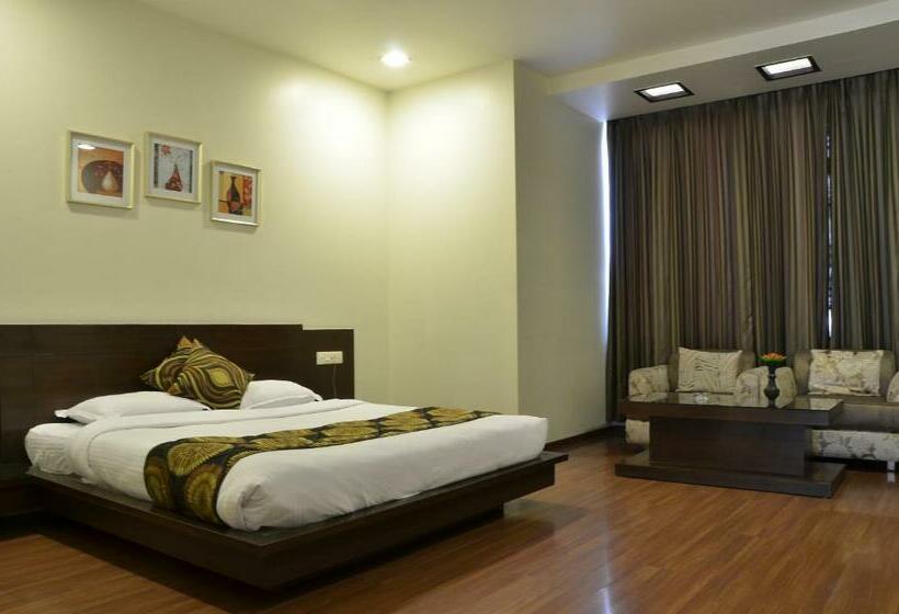 Номер Deluxe, Best Western Swing High Katra