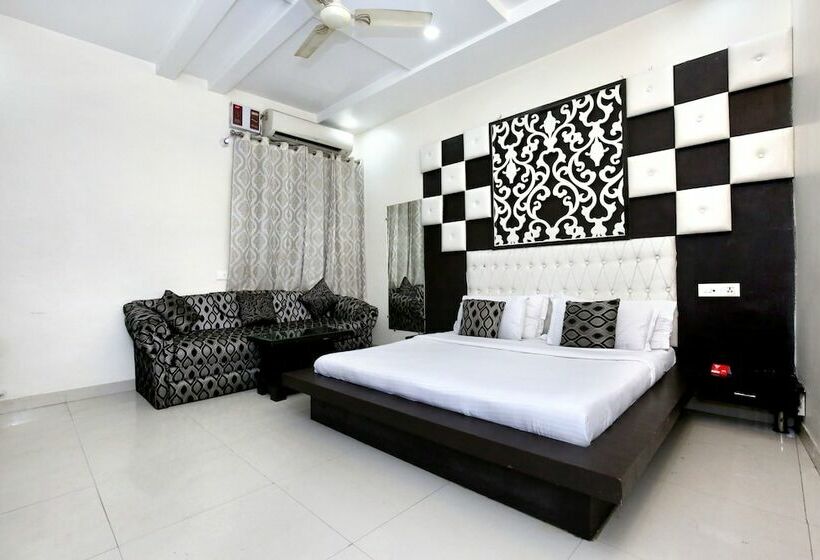 Pokój Standard, Collection O Nayyar