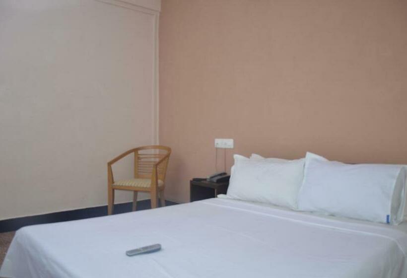 标准间, Ferreira Resort