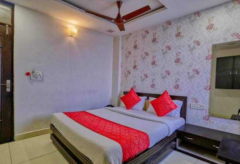 Номер Deluxe, Galaxy