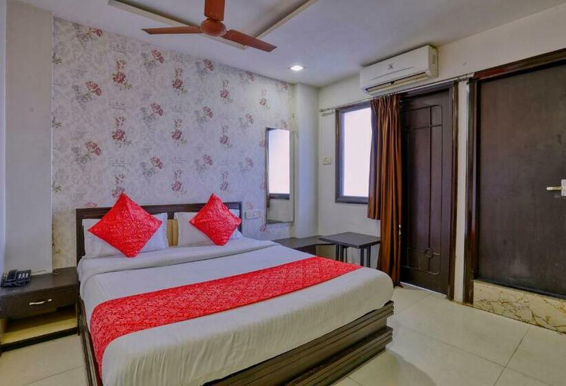 Номер Deluxe, Galaxy