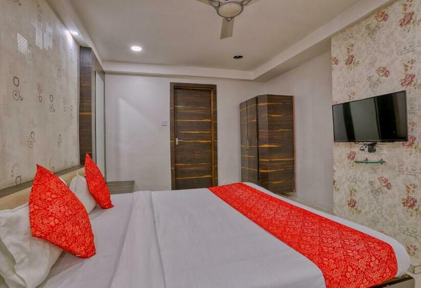 Номер Deluxe, Galaxy