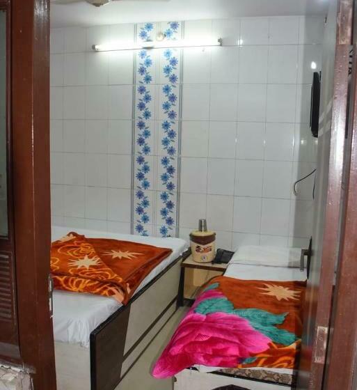 اتاق لوکس, Mittal Inn