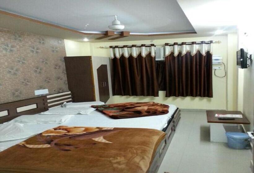 デラックスルーム, Mittal Inn