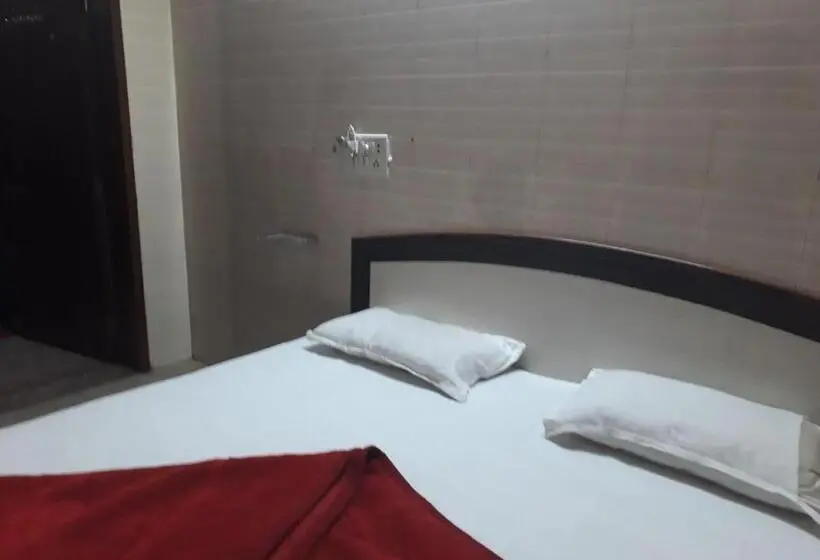 スタンダードルーム, Mittal Inn