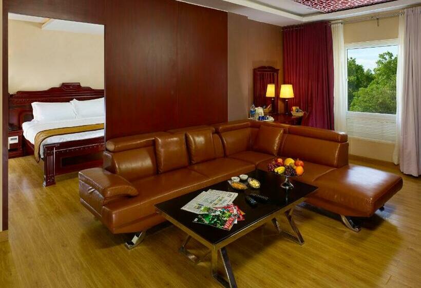 スイート, Palmyra Grand Suite