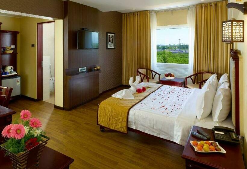 行政房间, Palmyra Grand Suite