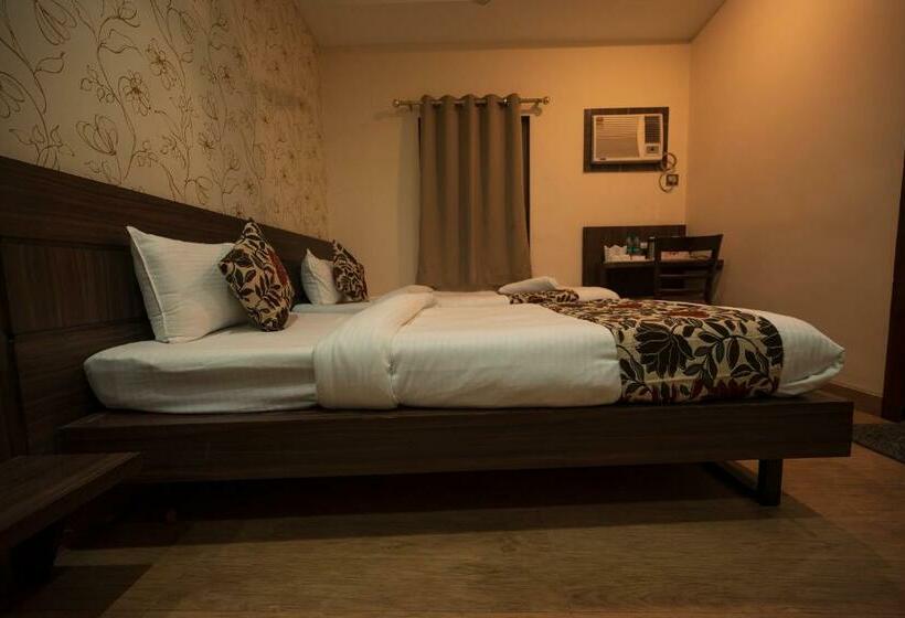 اتاق لوکس, Rajdarbar Hotel & Banquet, Siliguri