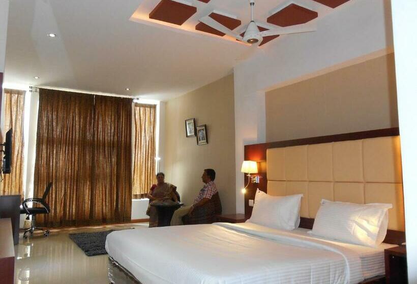 Standard Trippelrum, Rajmahal Inn