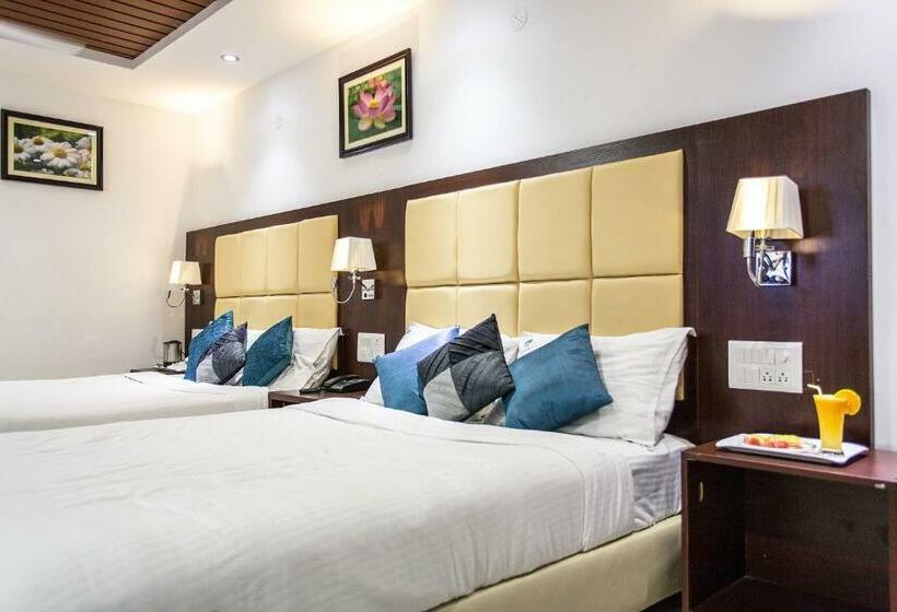 Fyrbädds Standardrum, Rajmahal Inn