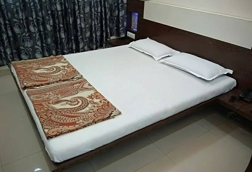 Deluxe-huoneisto 1 Makuuhuone, Rajshree Lodging