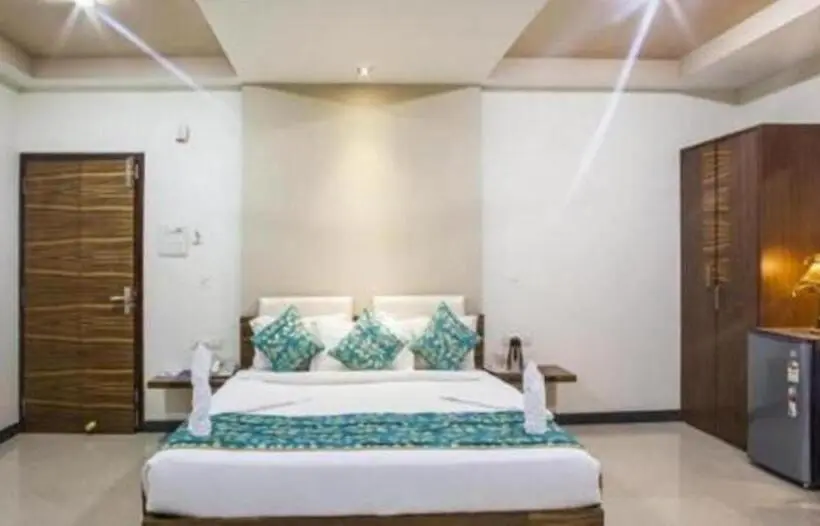 Superior Suite, Simran Pride, Raipur