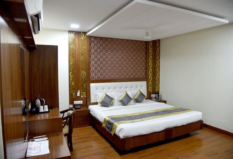 غرفة سوبيريور, Simran Pride, Raipur