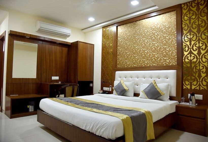 غرفة ديلوكس, Simran Pride, Raipur