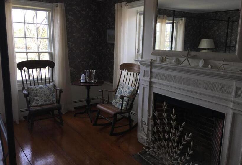 带大床的标准间, Copper Swan