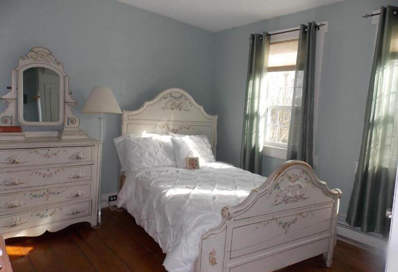 带2个卧室的套房, Copper Swan