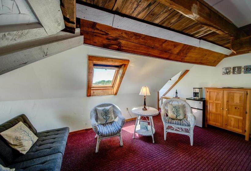 标准工作室, Copper Swan