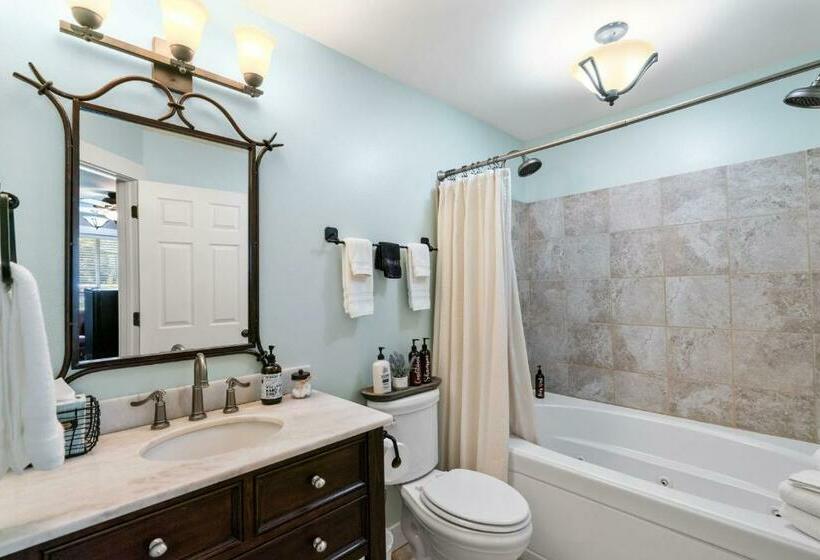 Люкс Кровать Кинг, Granite Hills Inn