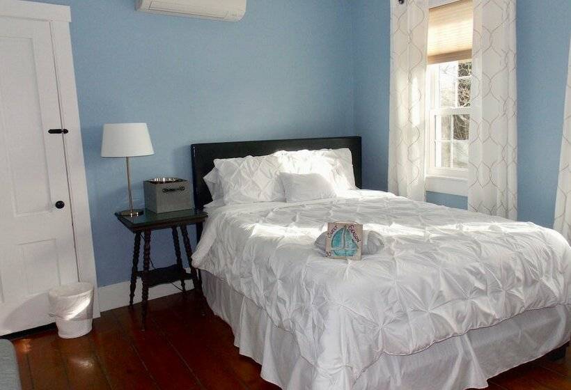 带2个卧室的套房, Copper Swan