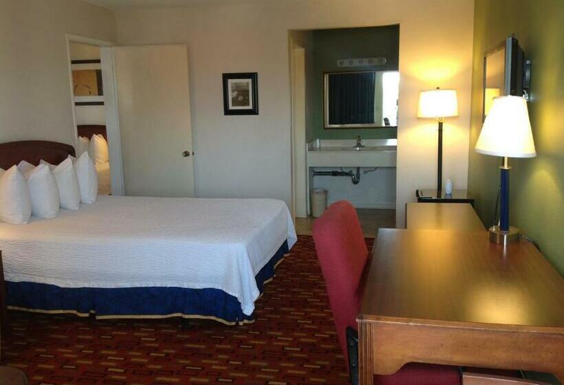 סוויטת 2 חדרי שינה, Eunice Plaza Motel