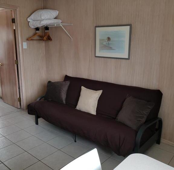 带大床的豪华间, Aa Heart Of Wildwood Motels